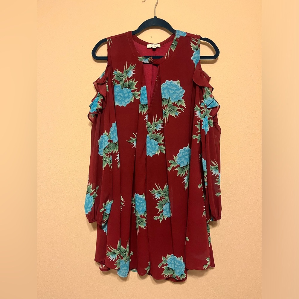 Umgee Hydrangea Floral Maroon Cold Shoulder Tunic Dress || Size Medium